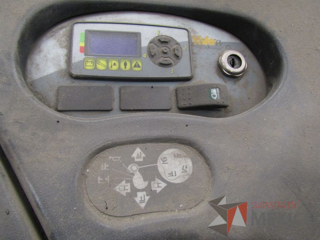 Lote 019 - Montacargas eléctrico YALE ESC040ACN36TQ099, Año: 2015 - Imagen 19