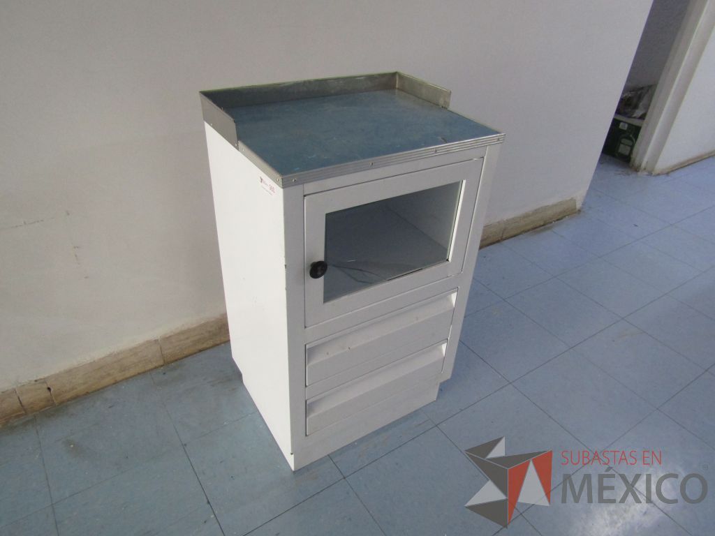 Lote 005 - Gabinete métalico con 2 cajones y puerta con cristal color blanco - Imagen 5