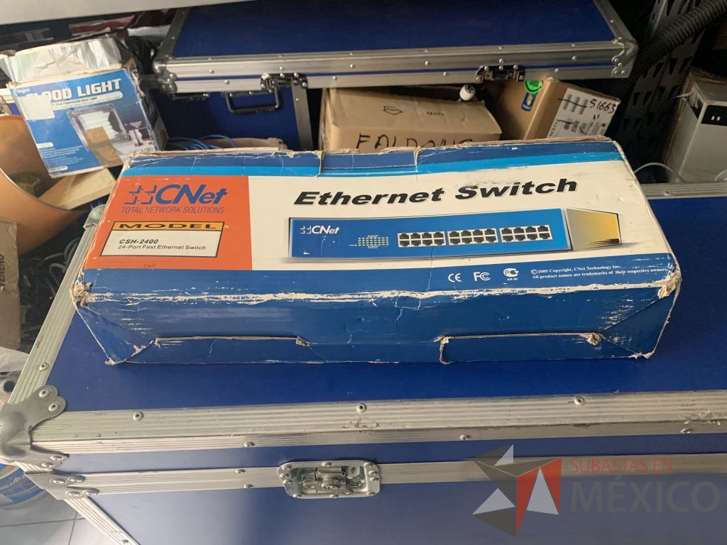 Lote 026 - Switch de red 4 de 24 salidas y 1 de 16 salidas varias marcas (Zonet,C-net,Trendnet,Baseline) - Imagen 2