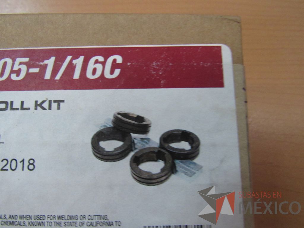 Lote 258 - 38 Mascarilla facial, 140 Conector Glandula, 50 Zapatas tipo burney, 84 Ducto de plastico ... - Imagen 29