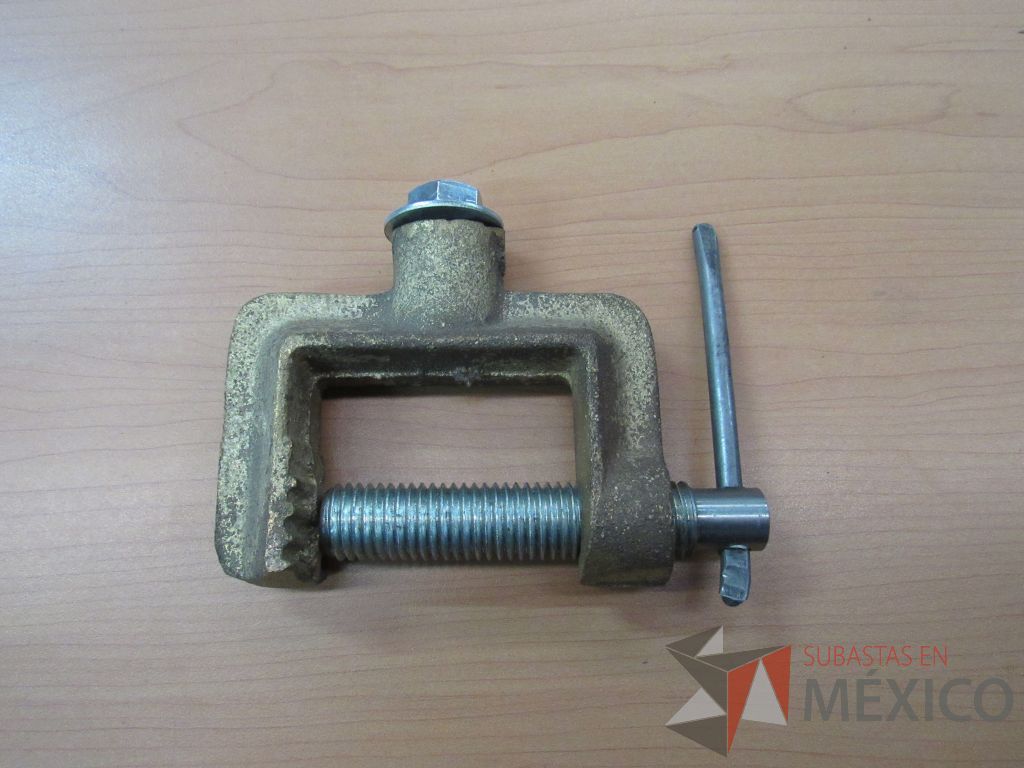 Lote 258 - 38 Mascarilla facial, 140 Conector Glandula, 50 Zapatas tipo burney, 84 Ducto de plastico ... - Imagen 11