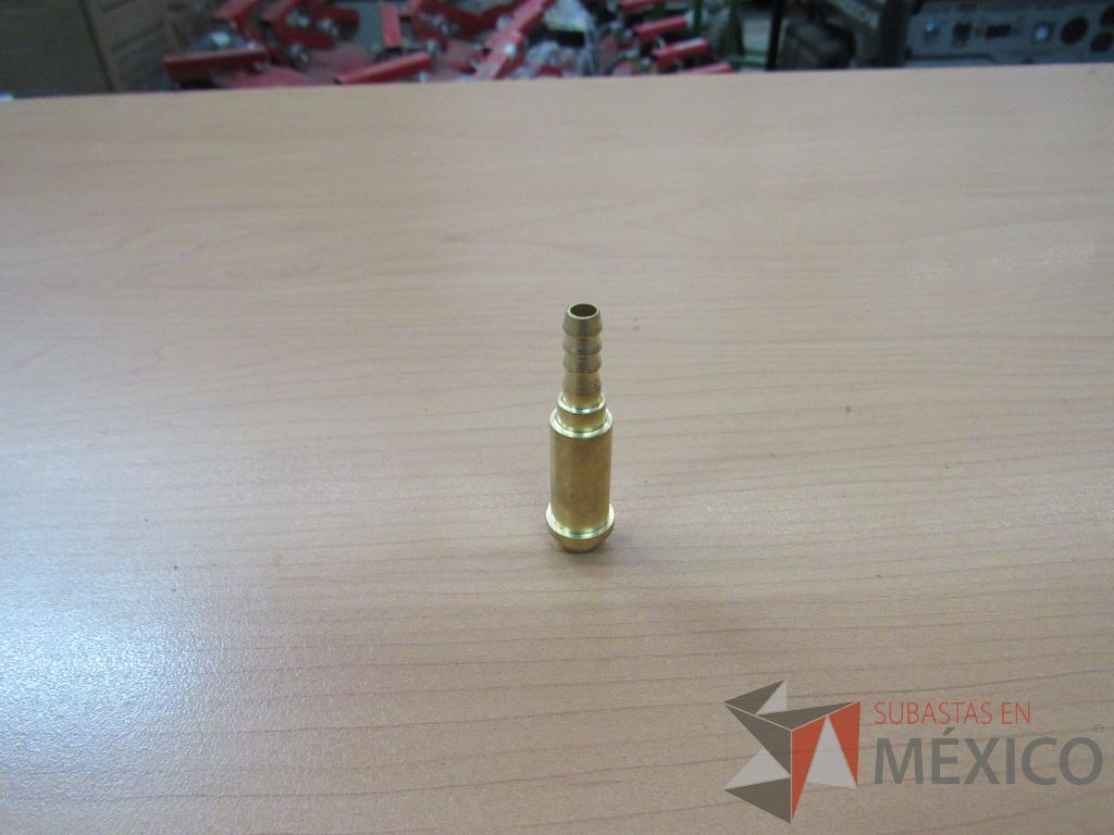 Lote 258 - 38 Mascarilla facial, 140 Conector Glandula, 50 Zapatas tipo burney, 84 Ducto de plastico ... - Imagen 8