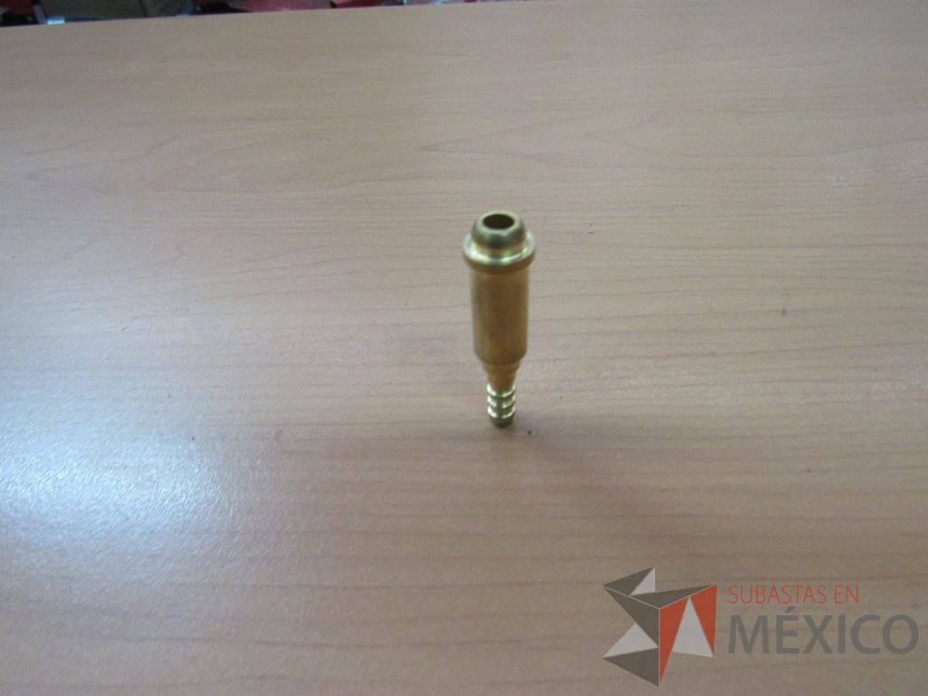 Lote 258 - 38 Mascarilla facial, 140 Conector Glandula, 50 Zapatas tipo burney, 84 Ducto de plastico ... - Imagen 10