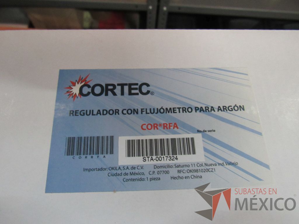 Lote 259 - 2 Equipos de corte, 4 porta electrodo, 120 polainas, 6 reguladores... - Imagen 13