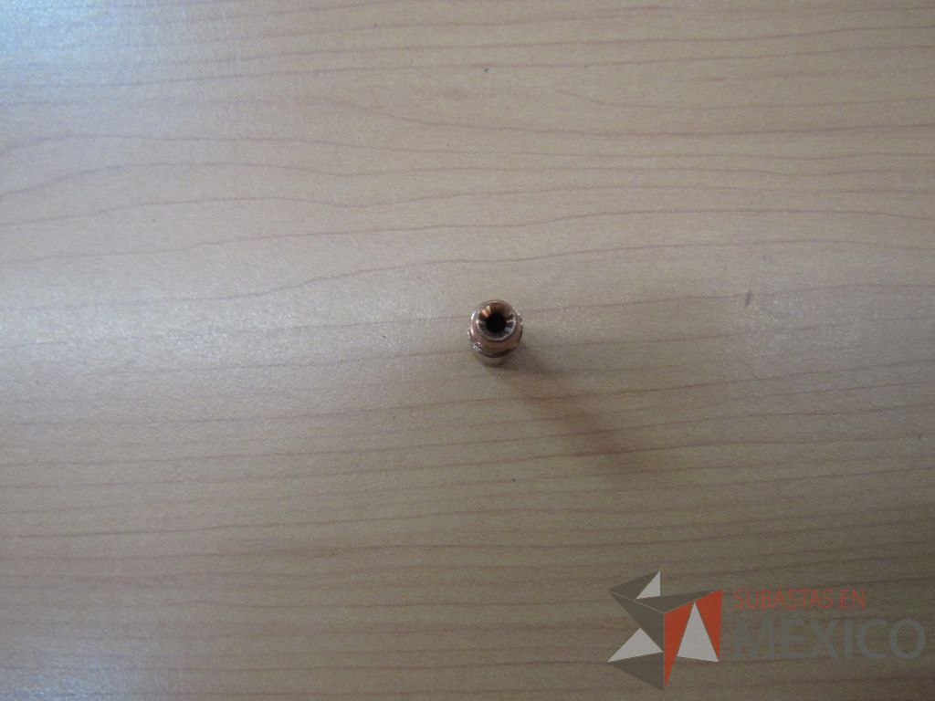 Lote 258 - 38 Mascarilla facial, 140 Conector Glandula, 50 Zapatas tipo burney, 84 Ducto de plastico ... - Imagen 19