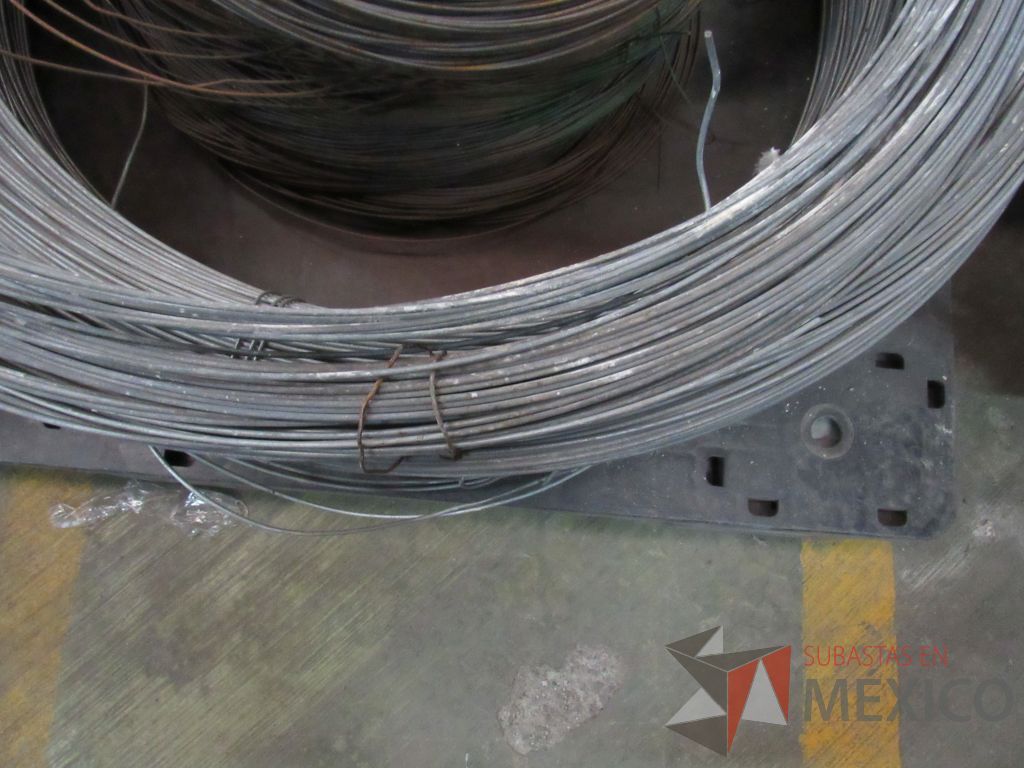 Lote 259 - 2 Equipos de corte, 4 porta electrodo, 120 polainas, 6 reguladores... - Imagen 36