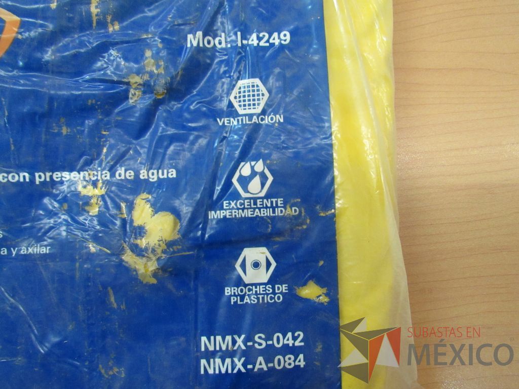 Lote 251 - 50 botas de hule, 30 Cascos de seguridad, 258 Marcadores para metal ... - Imagen 5