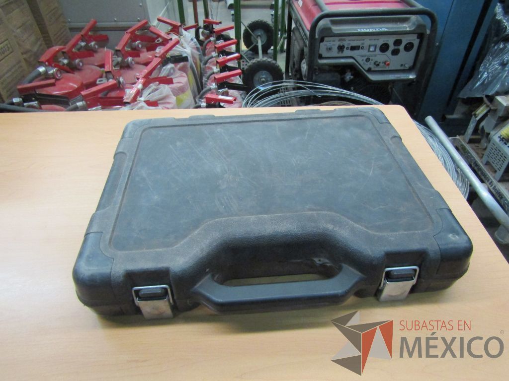Lote 284 - 1 Autocle s/marca (herramientas), Barreta de uña 3/4", Cava hoyos... - Imagen 48