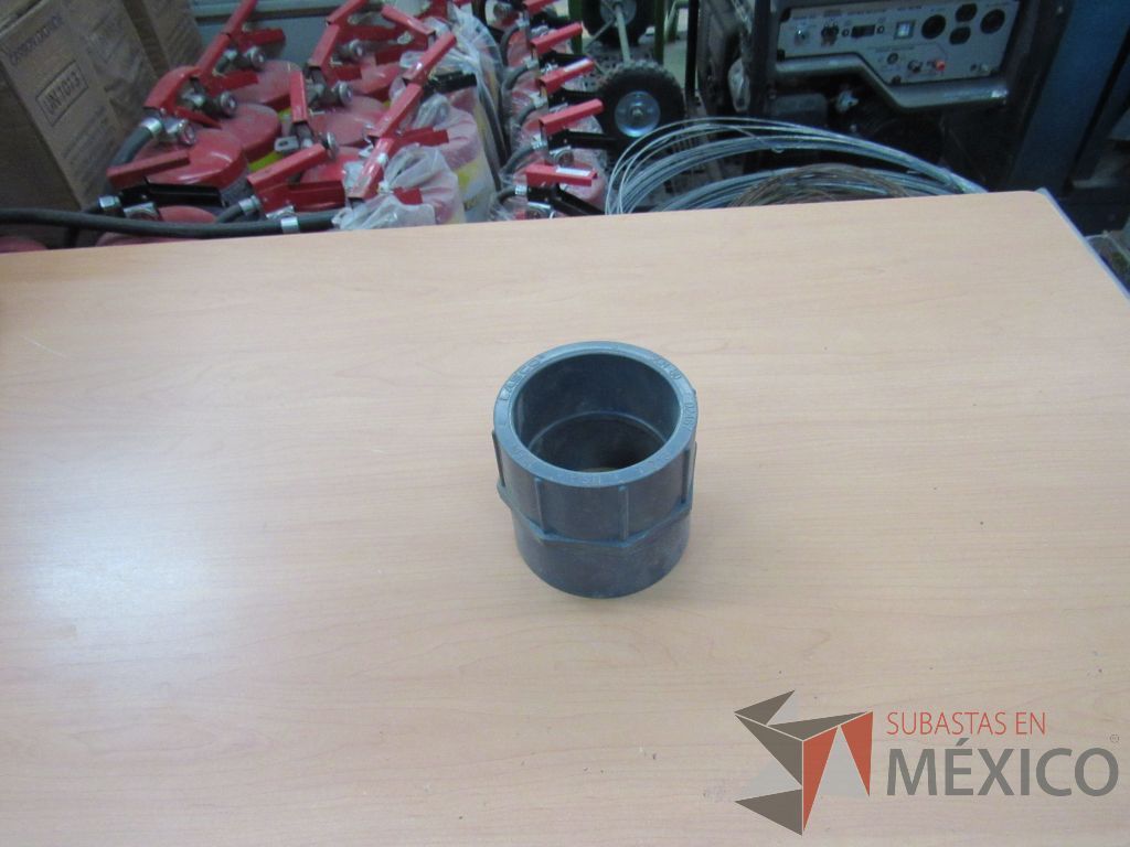 Lote 278 - 4 Abrazaderas sin fin 8", 104 Abrazadera sin fin 5", 5 Bastón de seguridad... - Imagen 78