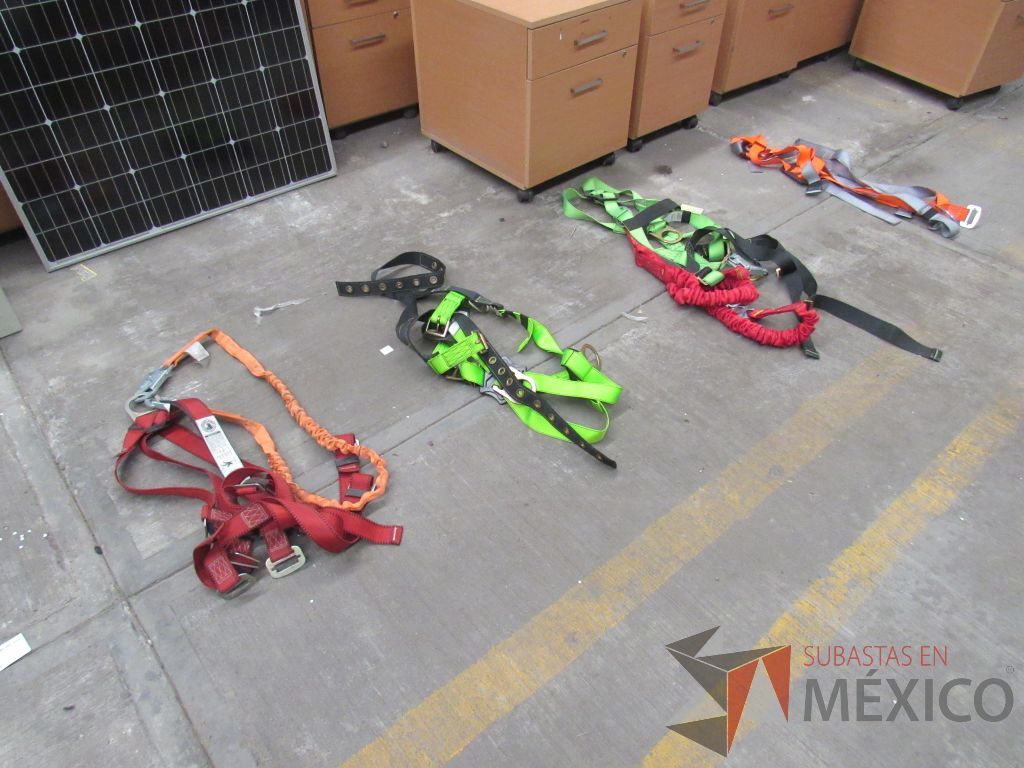 Lote 284 - 1 Autocle s/marca (herramientas), Barreta de uña 3/4", Cava hoyos... - Imagen 76