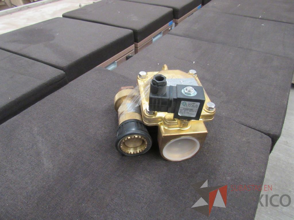 Lote 284 - 1 Autocle s/marca (herramientas), Barreta de uña 3/4", Cava hoyos... - Imagen 85