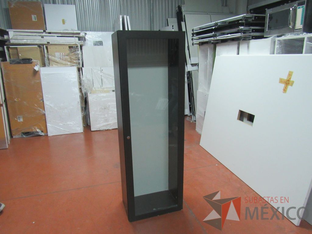 Lote 014 - 2 Gabinetes alto color gris con vidrio al medio - Imagen 3