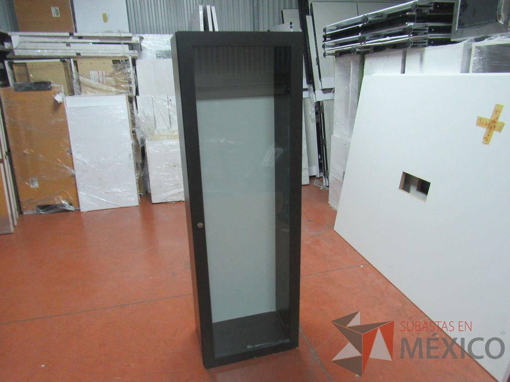 Lote 014 - 2 Gabinetes alto color gris con vidrio al medio - Imagen 5