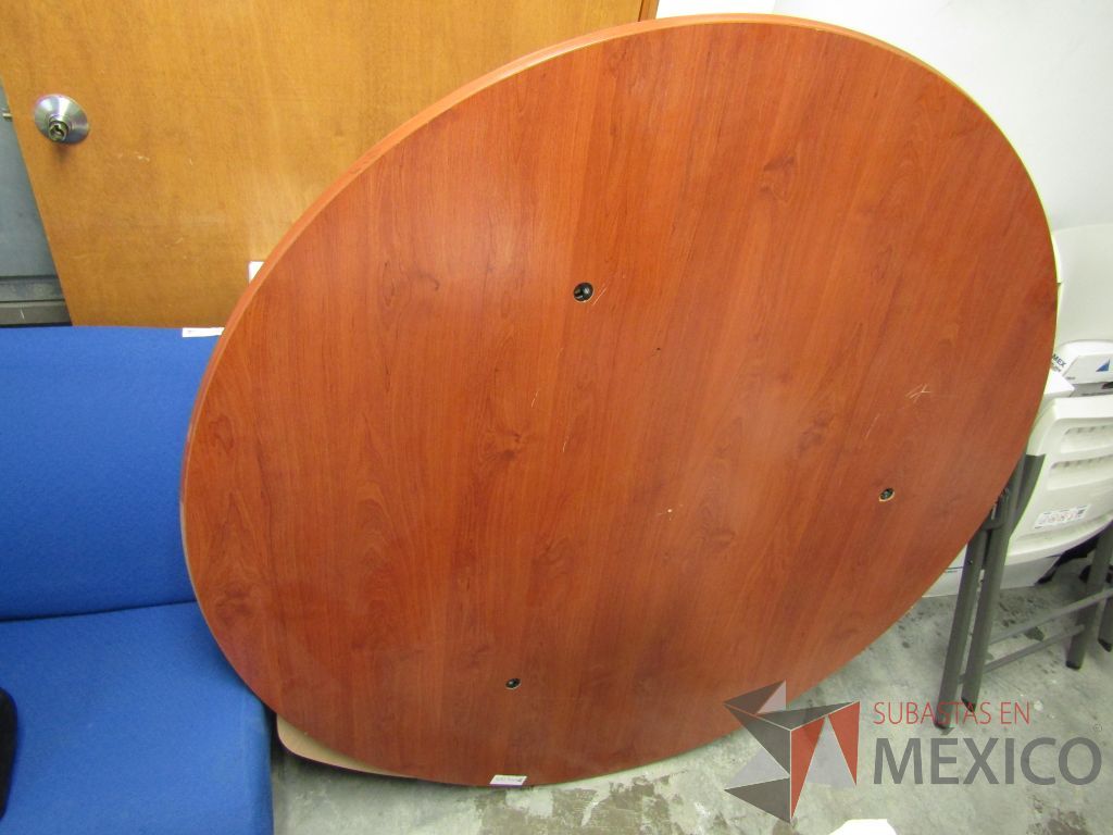 Lote 005 - Lote de 18 cubiertas de madera de diferentes modelos y patas métalicas con ruedas y sin ruedas - Imagen 16