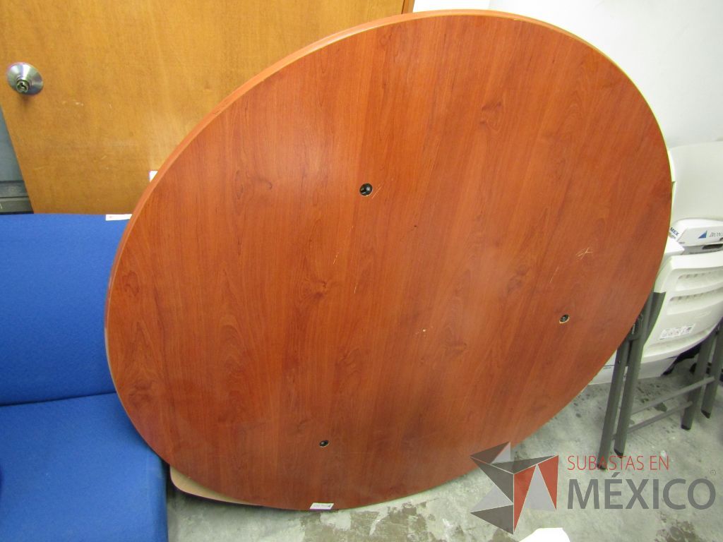 Lote 005 - Lote de 18 cubiertas de madera de diferentes modelos y patas métalicas con ruedas y sin ruedas - Imagen 17