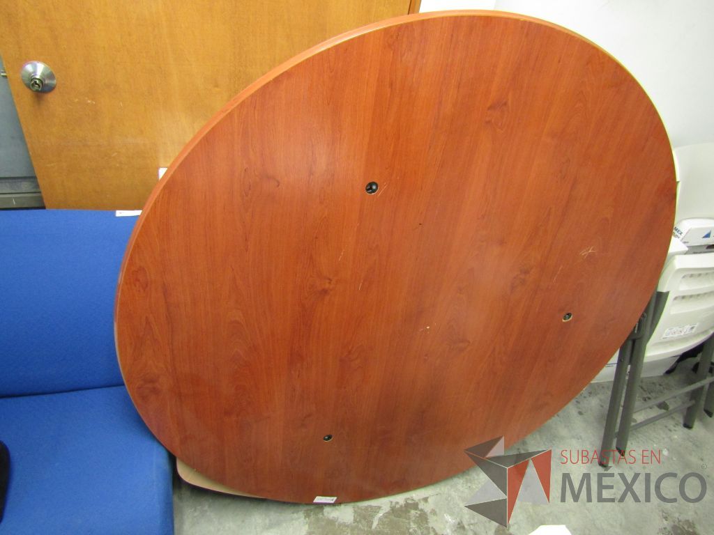 Lote 005 - Lote de 18 cubiertas de madera de diferentes modelos y patas métalicas con ruedas y sin ruedas - Imagen 18