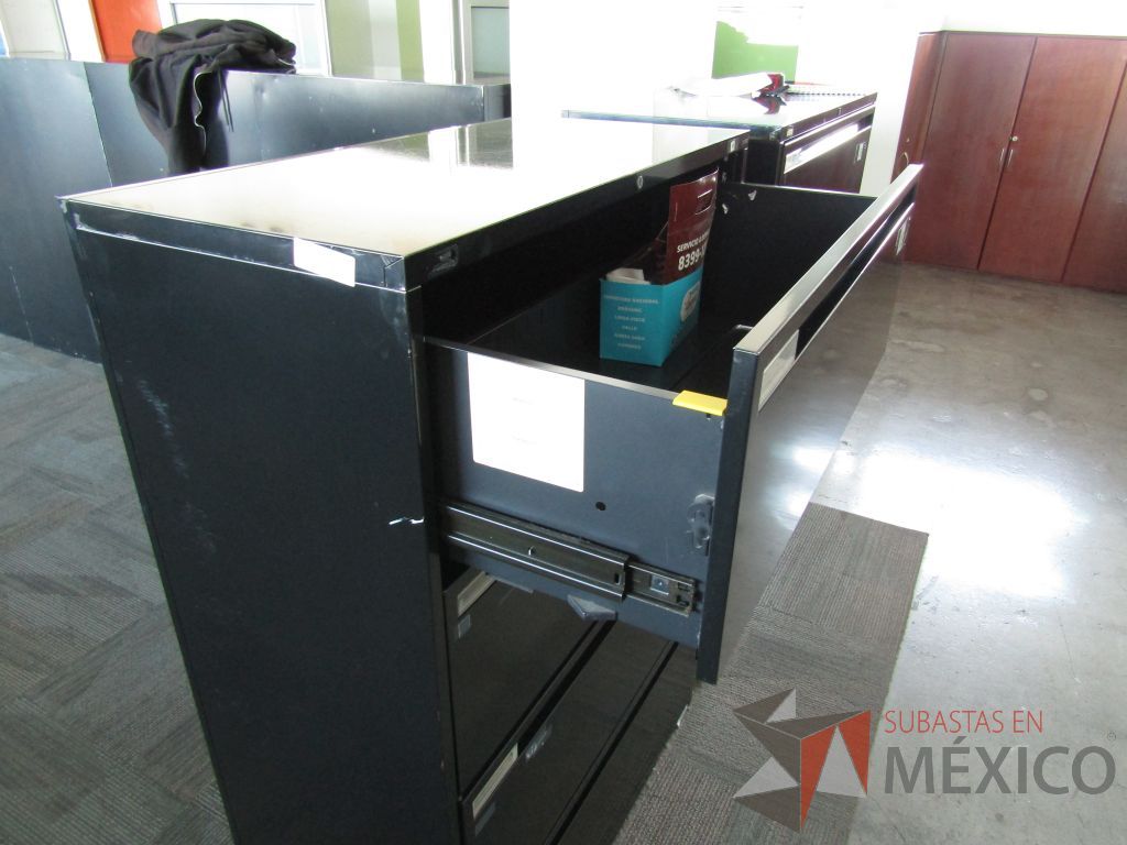 Lote 218 - Archivero metálico horizontal de 4 cajones color negro - Imagen 5