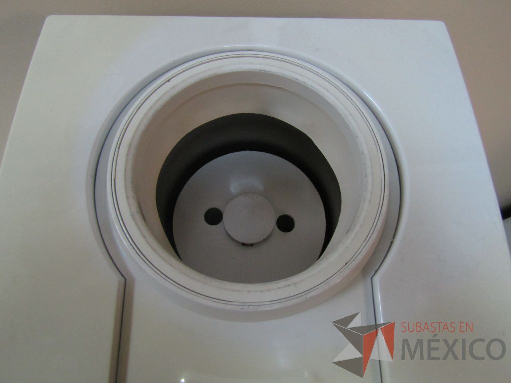 Lote 020 - Despachador de agua color blanco. Modelo: WDP69 - Imagen 9
