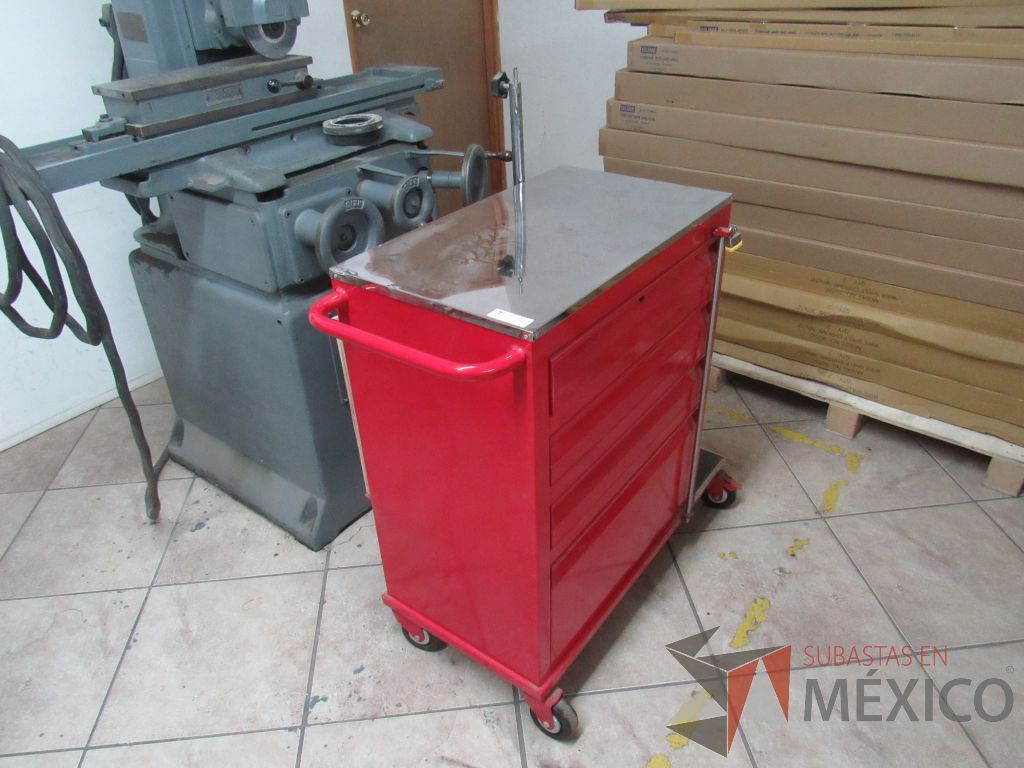 Lote 015 - Porta herramientas con ruedas y 4 cajones color rojo - Imagen 7