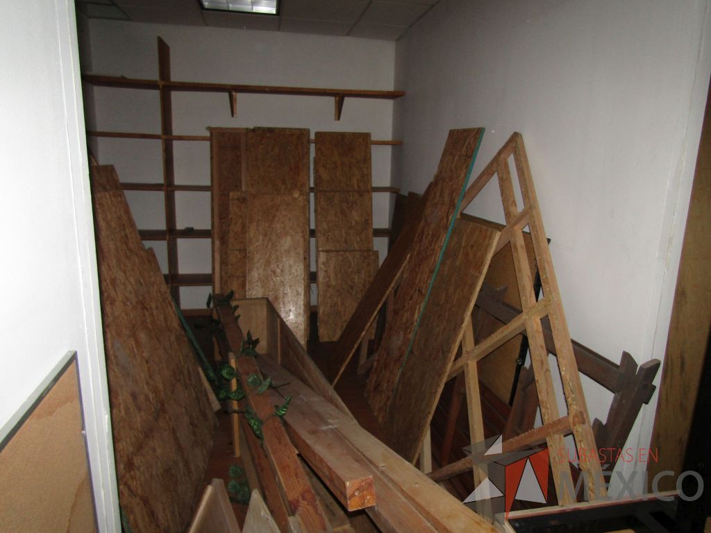 Lote 074 - Lote de cristales y de madera 150 pzas. aprox - Imagen 27