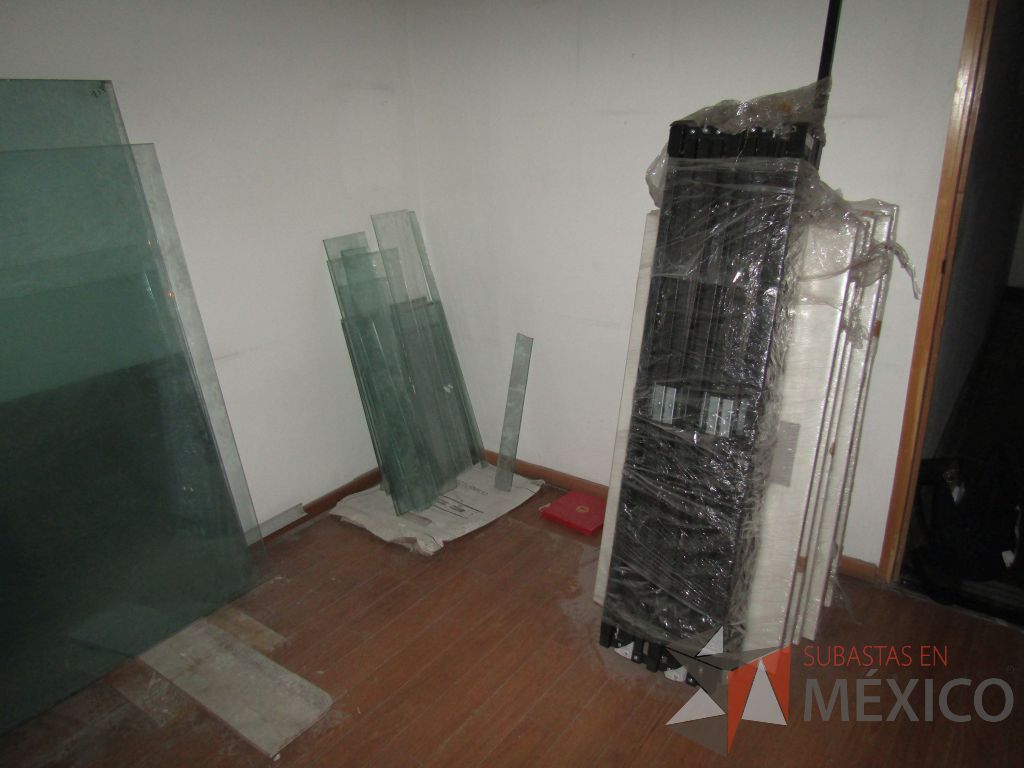 Lote 074 - Lote de cristales y de madera 150 pzas. aprox - Imagen 5