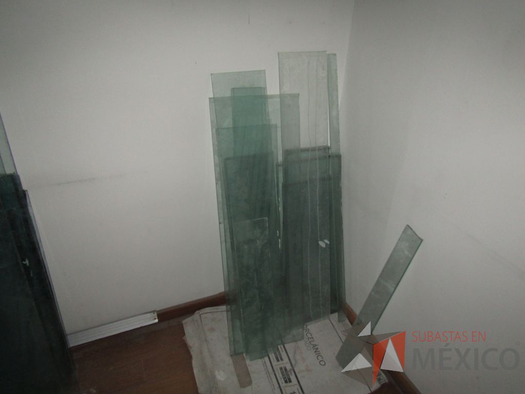Lote 074 - Lote de cristales y de madera 150 pzas. aprox - Imagen 16