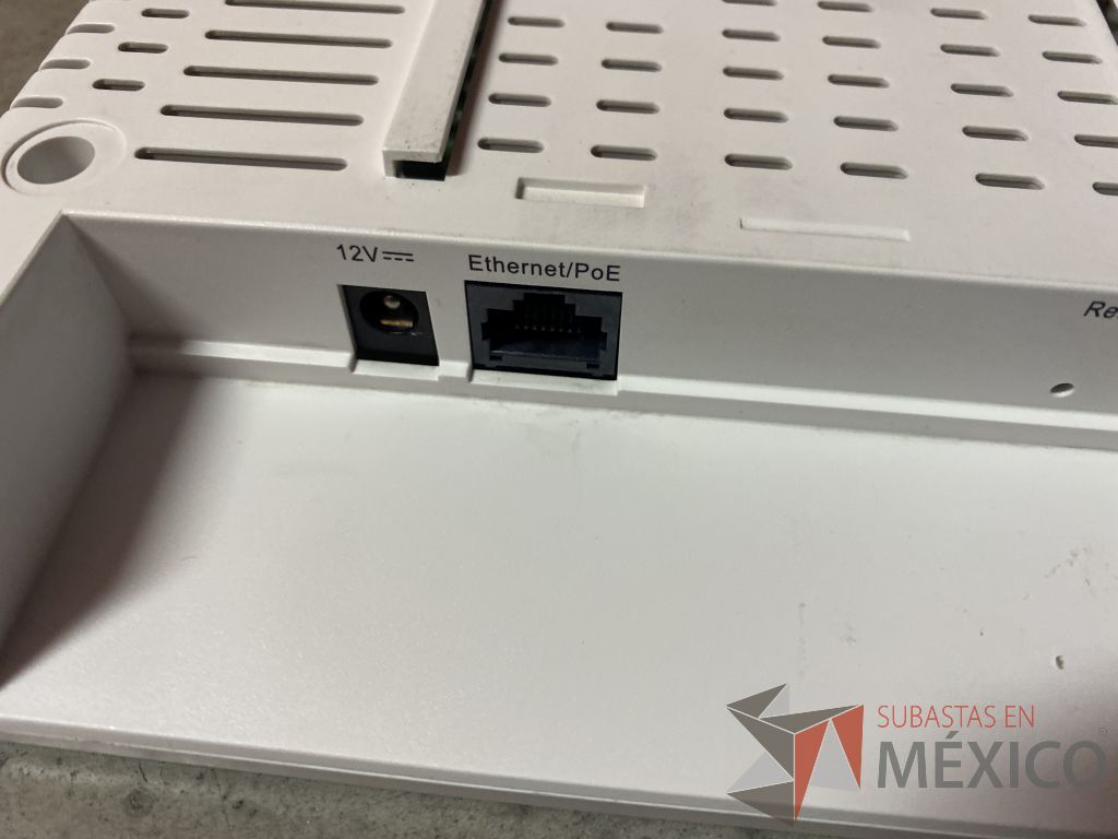 Lote 209 - 3 Antenas Repetidor. Dual-radio, dual-band, 3x3 AirTight AP/Sensor. Wi-Fi access 2.4 or 5 GHz - Imagen 6