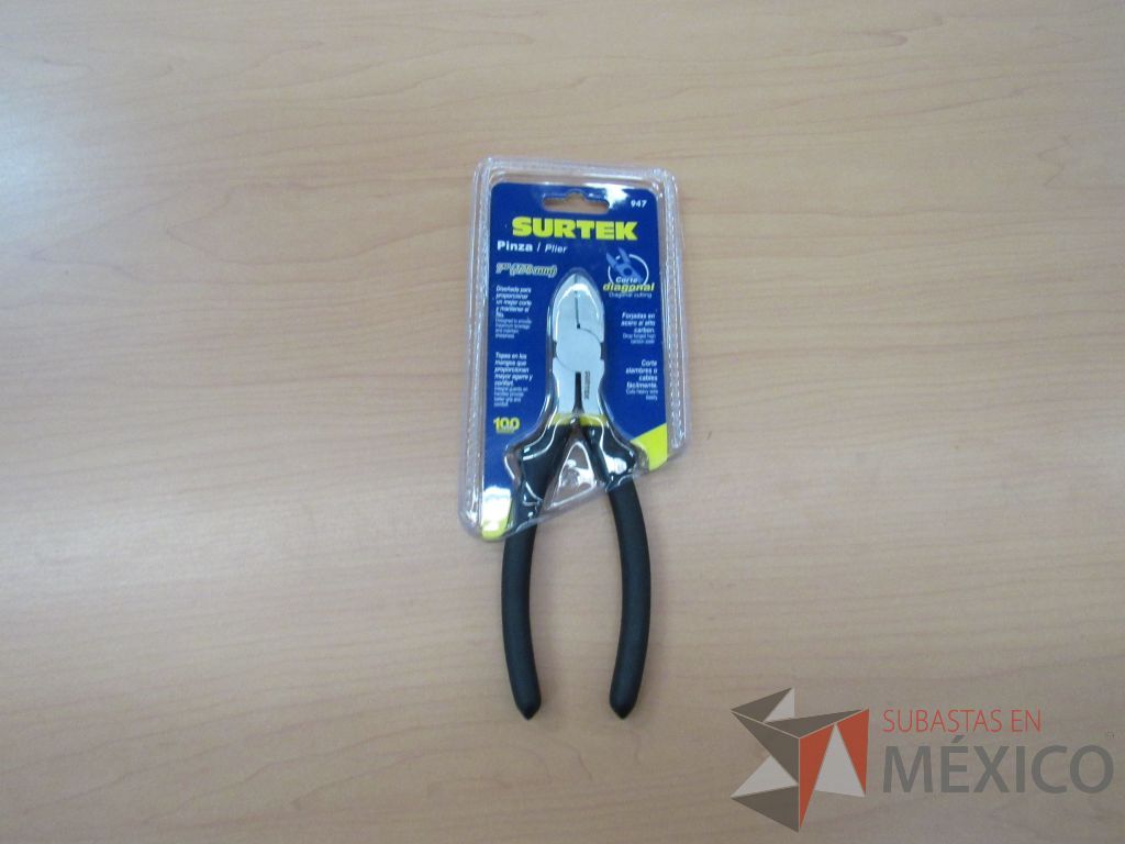Lote 017 - 786 pzas de herramientas, pirómetro con puntero laser, cinta larga metálica 20M, pinzas de corte... - Imagen 7