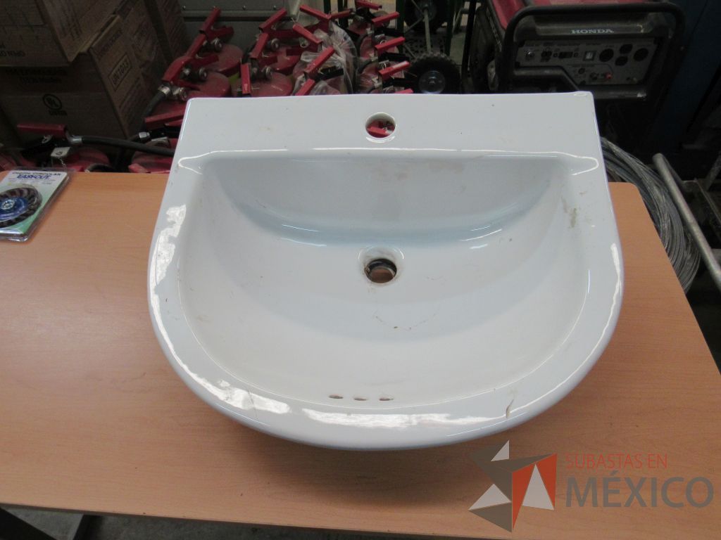Lote 078 - Lote de herramientas con pinturas, cajas y calibradores - Imagen 80