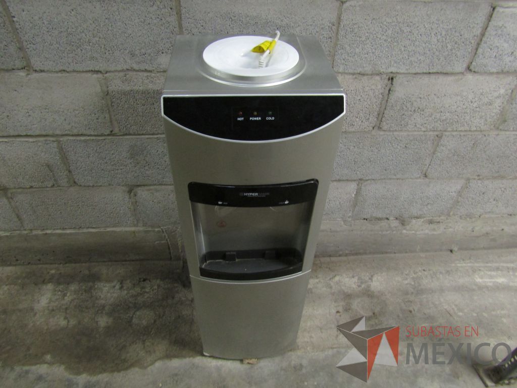 Lote 001 - 238 equipos (Frigobares, Hornos de Microondas, Despachadores de Agua, Trituradoras, Refrigerador) - Imagen 3