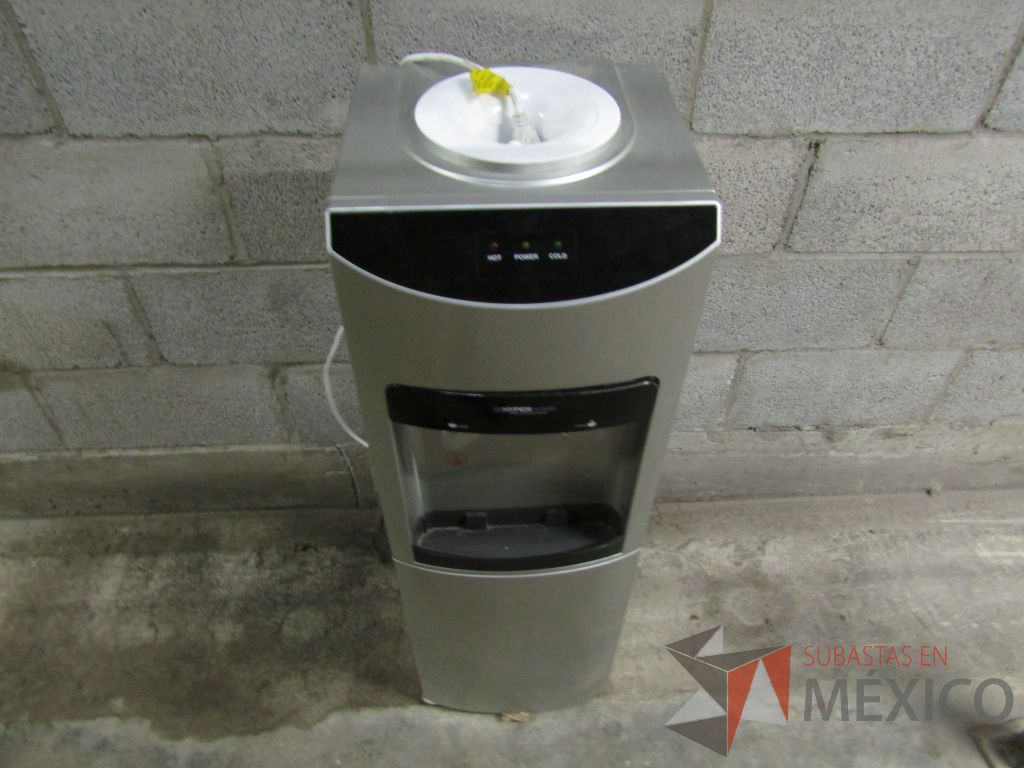 Lote 001 - 238 equipos (Frigobares, Hornos de Microondas, Despachadores de Agua, Trituradoras, Refrigerador) - Imagen 35