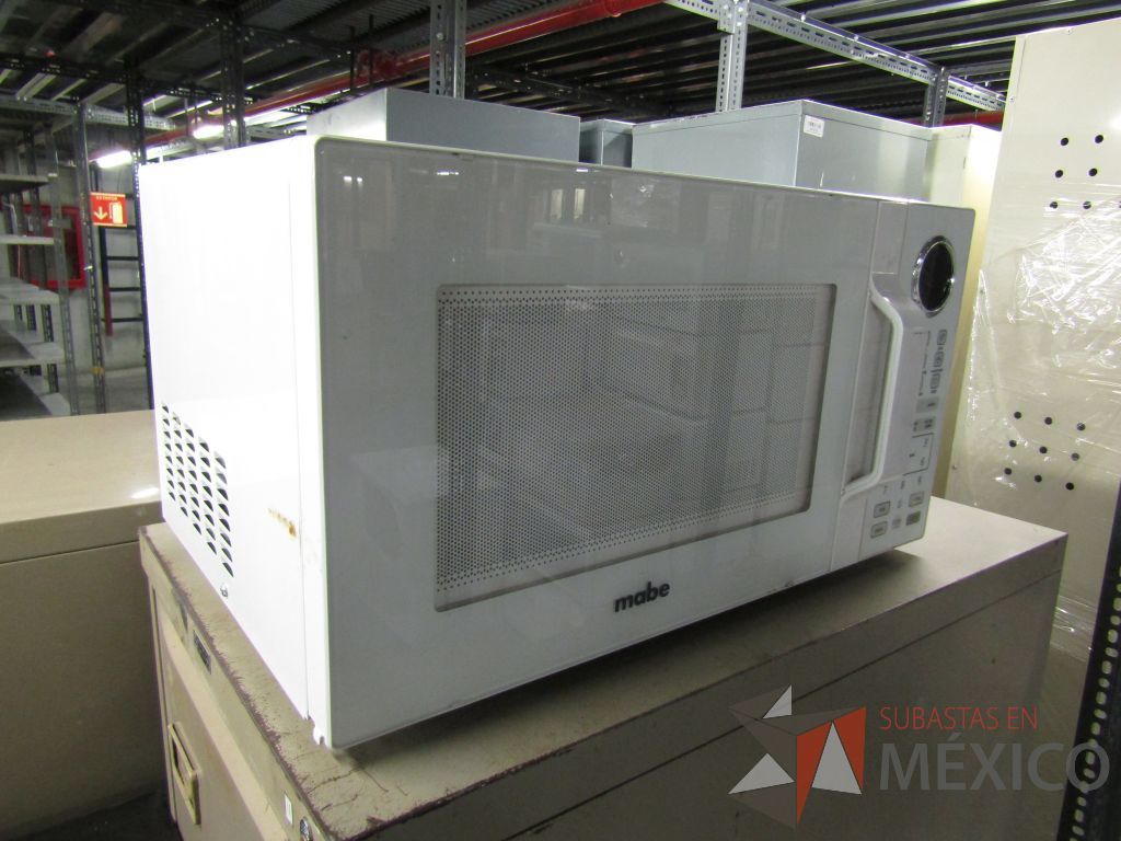 Lote 001 - 238 equipos (Frigobares, Hornos de Microondas, Despachadores de Agua, Trituradoras, Refrigerador) - Imagen 73