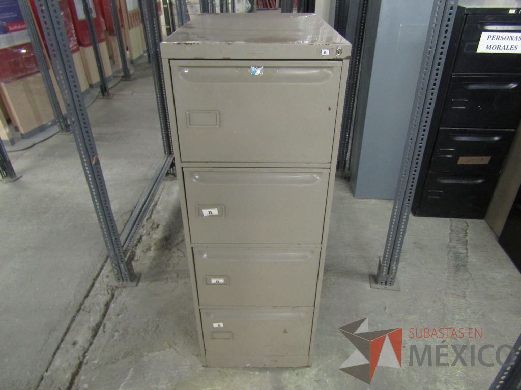 Lote 004- 80 Archiveros, 13 gabinetes y 15 lockers - Imagen 3