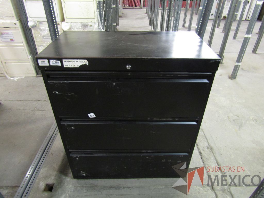 Lote 004- 80 Archiveros, 13 gabinetes y 15 lockers - Imagen 10