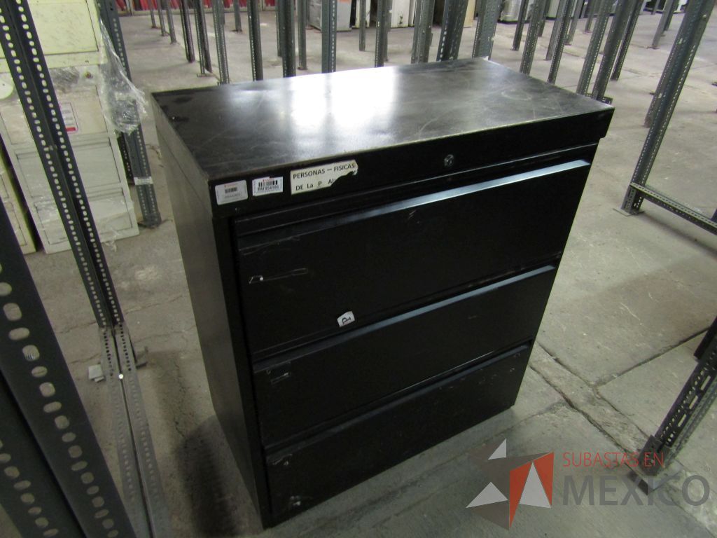 Lote 004- 80 Archiveros, 13 gabinetes y 15 lockers - Imagen 11