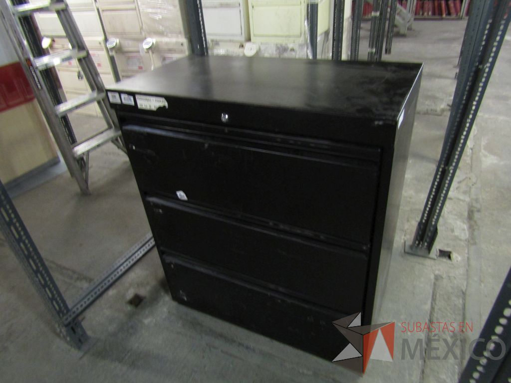 Lote 004- 80 Archiveros, 13 gabinetes y 15 lockers - Imagen 12