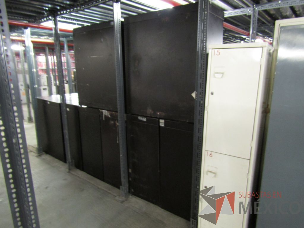 Lote 004- 80 Archiveros, 13 gabinetes y 15 lockers - Imagen 16