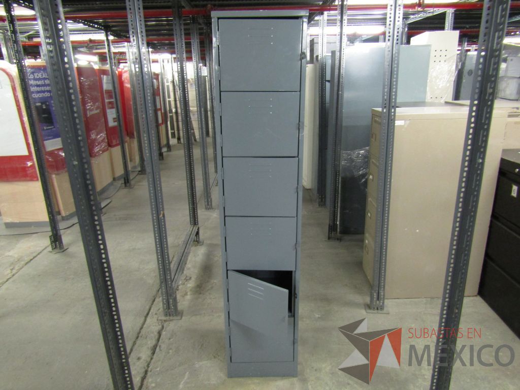 Lote 004- 80 Archiveros, 13 gabinetes y 15 lockers - Imagen 22