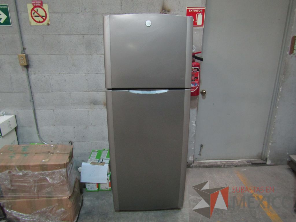 Lote 001 - 238 equipos (Frigobares, Hornos de Microondas, Despachadores de Agua, Trituradoras, Refrigerador) - Imagen 104