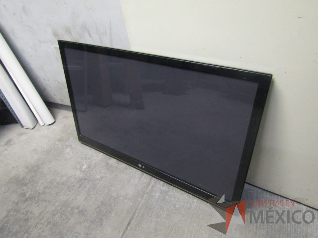 Lote 017 - 155 Pantallas de diferentes modelos y 12 televisores - Imagen 15
