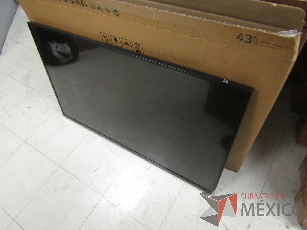 Lote 017 - 155 Pantallas de diferentes modelos y 12 televisores - Imagen 101