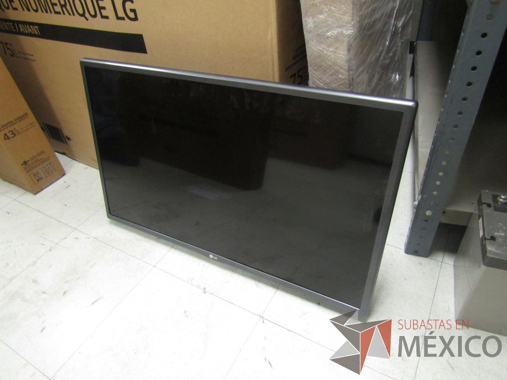Lote 017 - 155 Pantallas de diferentes modelos y 12 televisores - Imagen 111