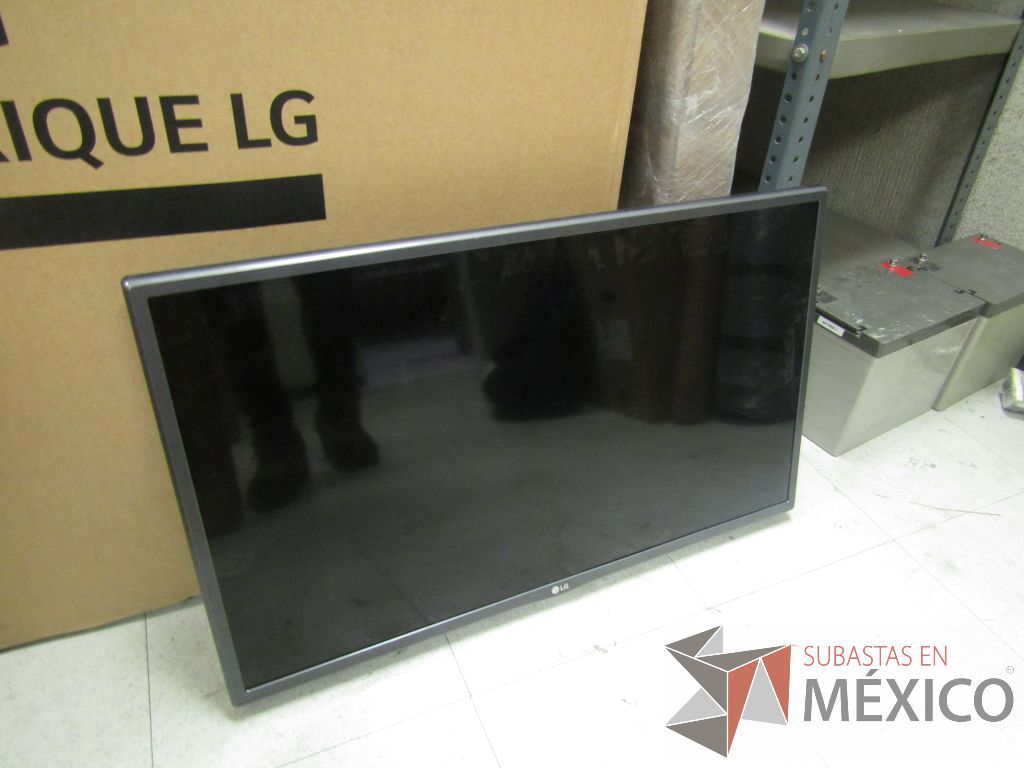 Lote 017 - 155 Pantallas de diferentes modelos y 12 televisores - Imagen 112
