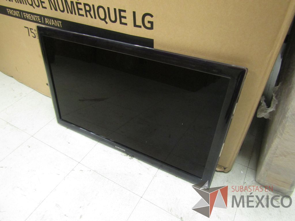 Lote 017 - 155 Pantallas de diferentes modelos y 12 televisores - Imagen 149
