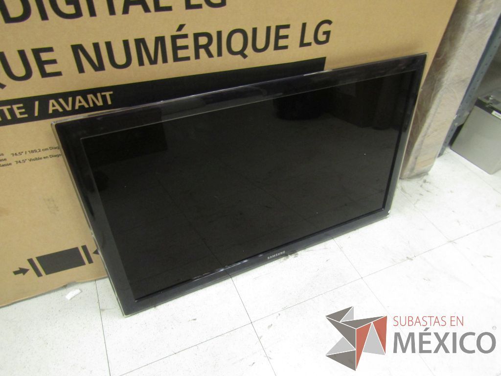 Lote 017 - 155 Pantallas de diferentes modelos y 12 televisores - Imagen 150