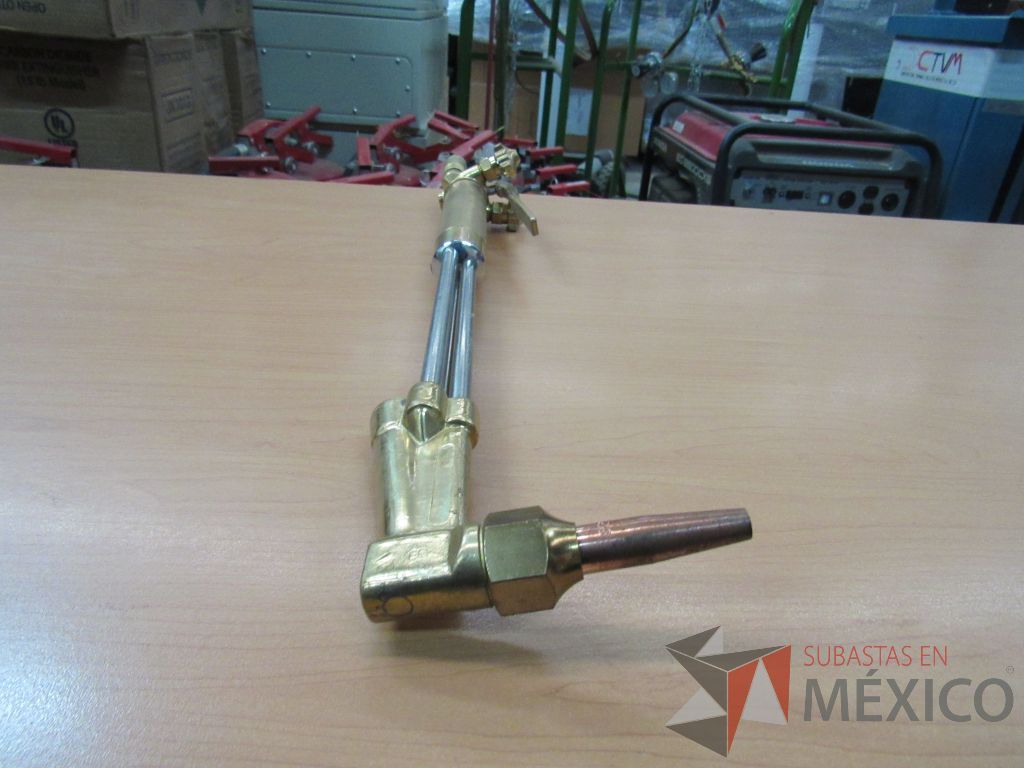 Lote 112 - Lote de herramientas de cosntrucción - Imagen 197