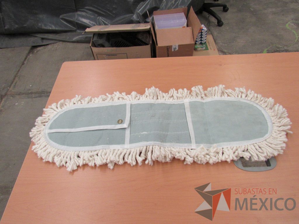 Lote 120 - Lote de herramientas para construcción - Imagen 30
