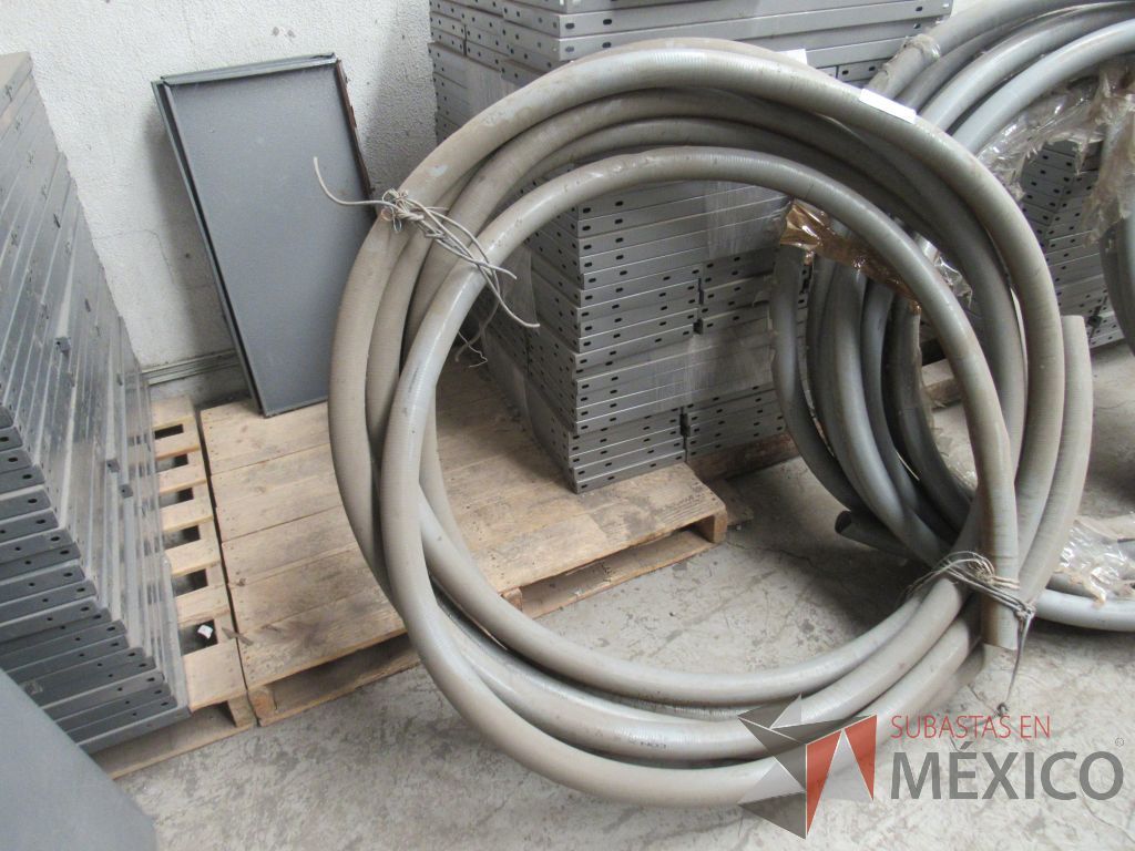 Lote 080 - 94 metros lineales de Poliflex color gris 2" - Imagen 7