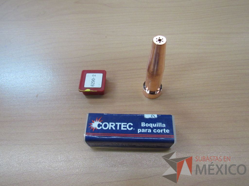 Lote 112 - Lote de herramientas de cosntrucción - Imagen 201