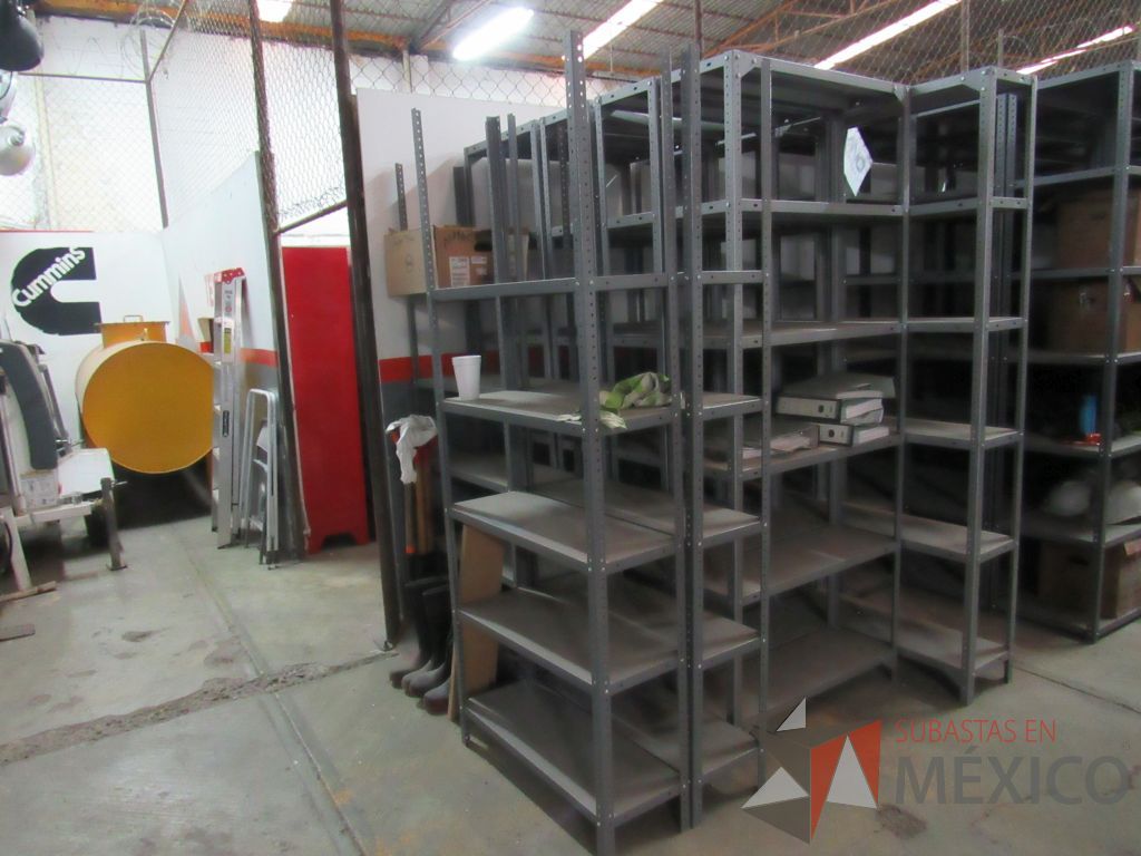 Lote 090 - 22 Anaquel metálico 30 cm x 85 cm x 2.20 mts - Imagen 4